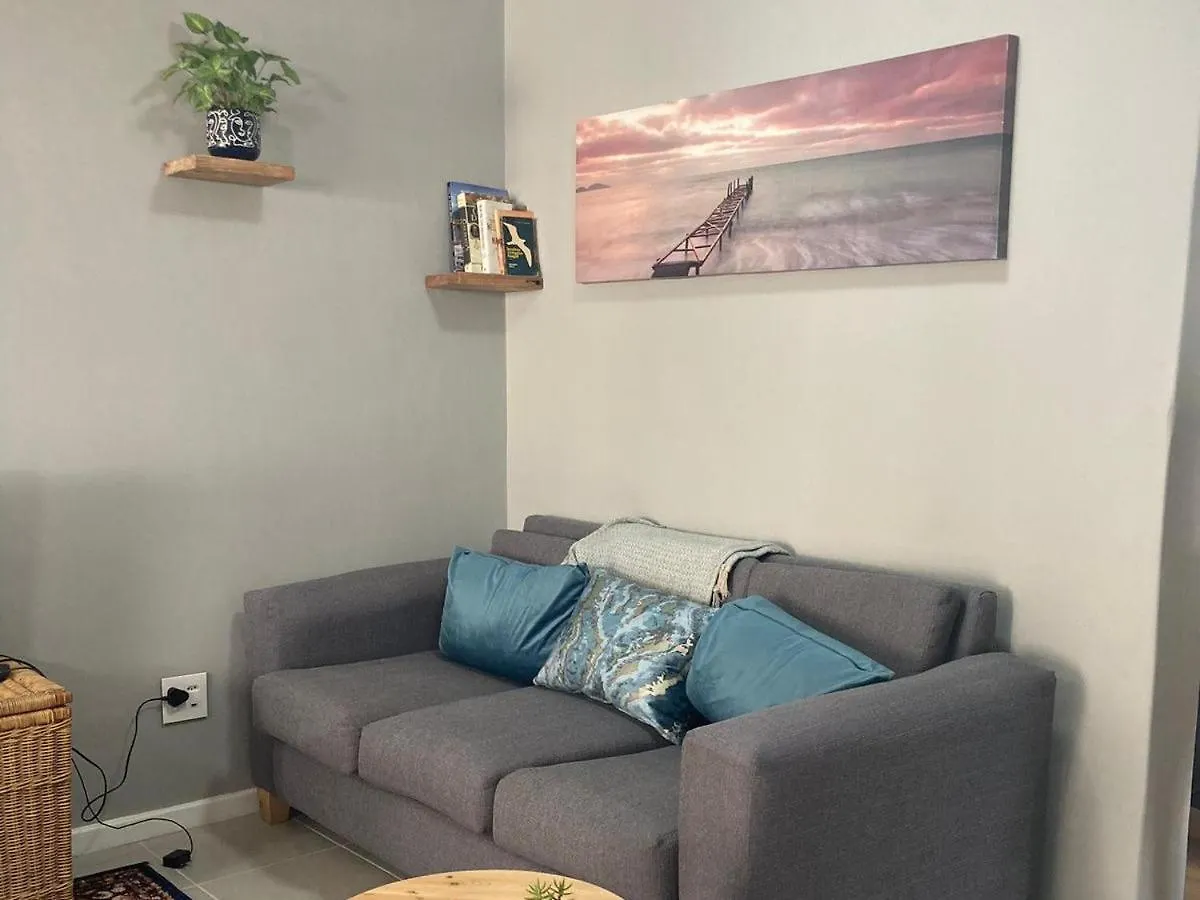 Apartment Tranquil Garden Cottage Cape Town